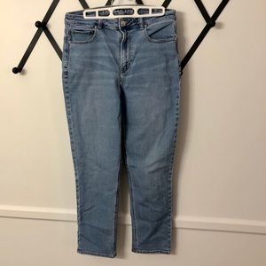 American Eagle Mom Jeans